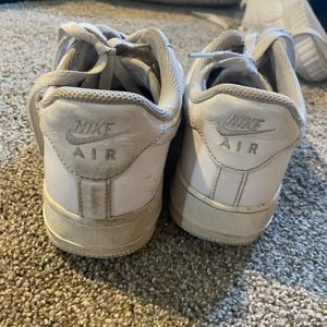 Nike Air Force 1 (W 8.5)